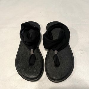 -Sanuk Sandals